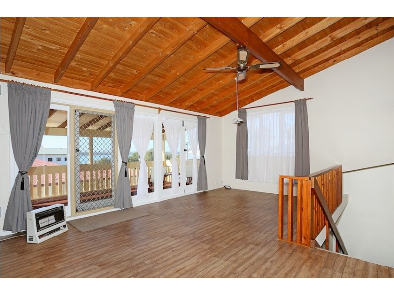 4 Pioneer Court, Bouvard WA 6211