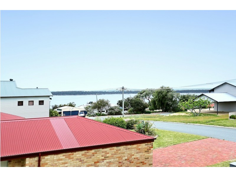 4 Pioneer Court, Bouvard WA 6211