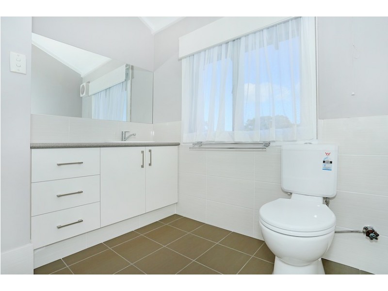 4 Pioneer Court, Bouvard WA 6211