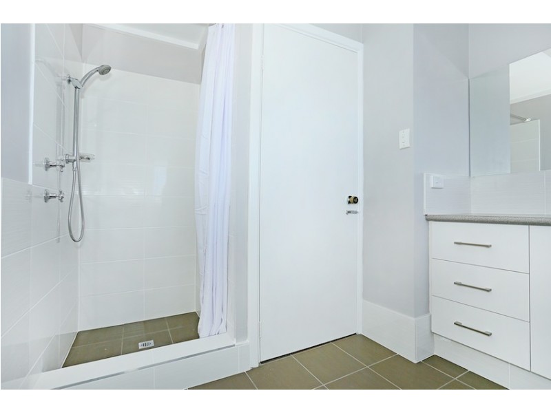 4 Pioneer Court, Bouvard WA 6211