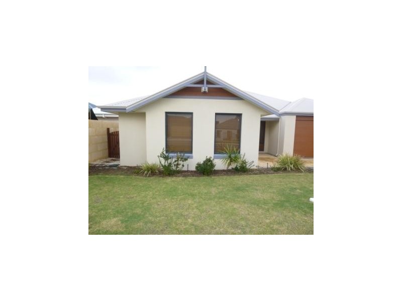 98 Hudson Drive, Dudley Park WA 6210