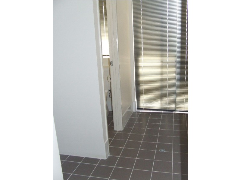 98 Hudson Drive, Dudley Park WA 6210