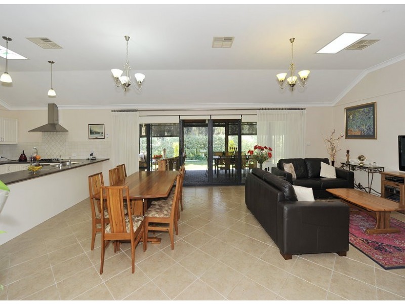 18 Autumn Glen, Dawesville WA 6211