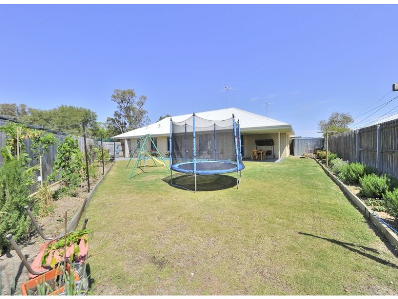 30 Wanjeep Street, Dudley Park WA 6210