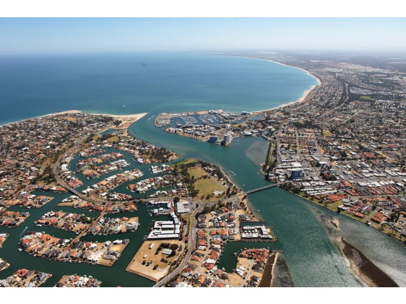 24 Allnutt Street, Mandurah WA 6210