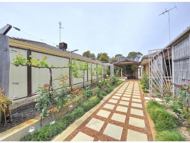 1 Kanya Place, Coodanup WA 6210