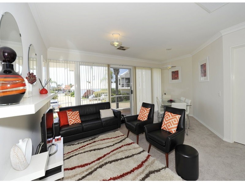 12/3 Leslie Street, Dudley Park WA 6210