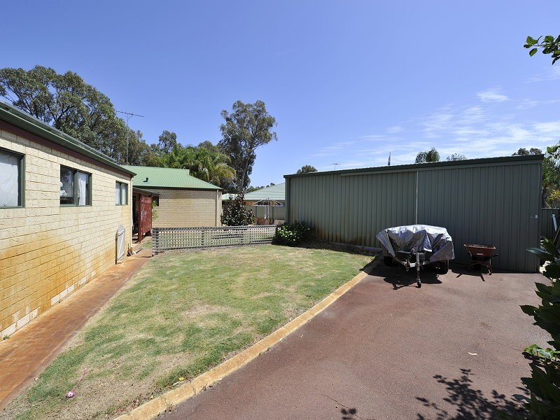 2 Palomino Place, Greenfields WA 6210