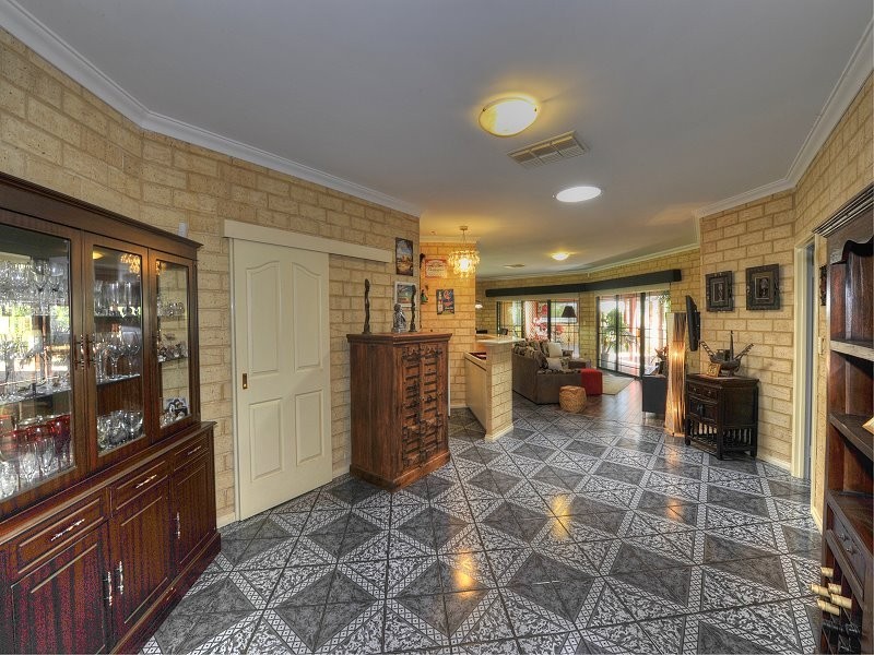 2 Palomino Place, Greenfields WA 6210