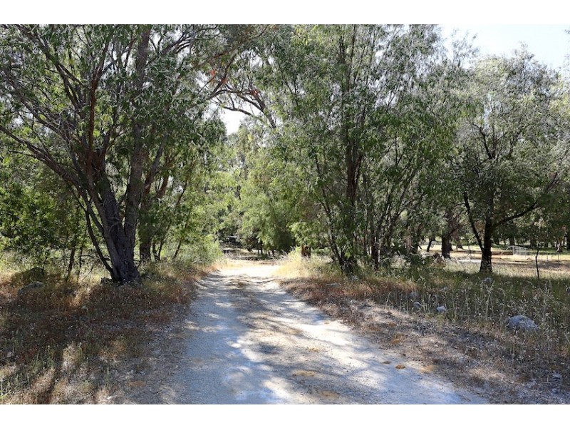 38 Sharee Close, Lake Clifton WA 6215