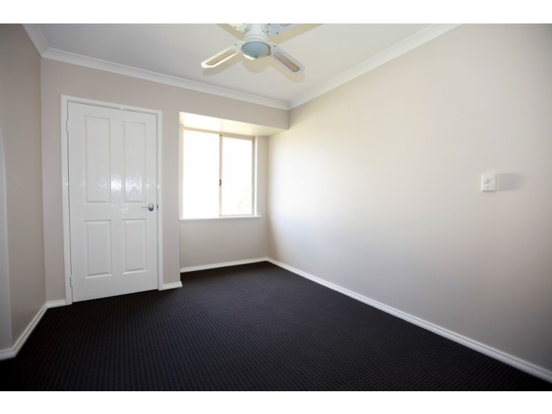 6 St Andrews Court, Halls Head WA 6210