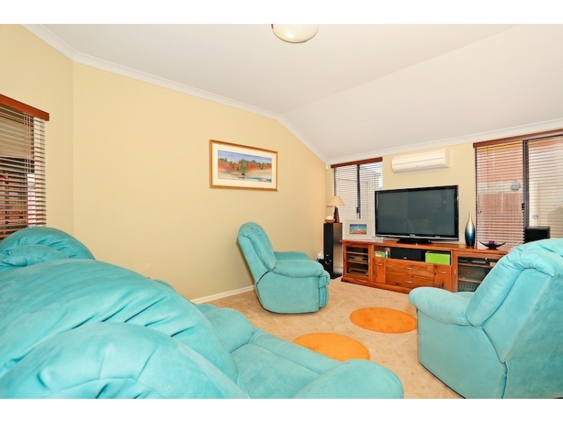 6 Podman Turn, Madora Bay WA 6210