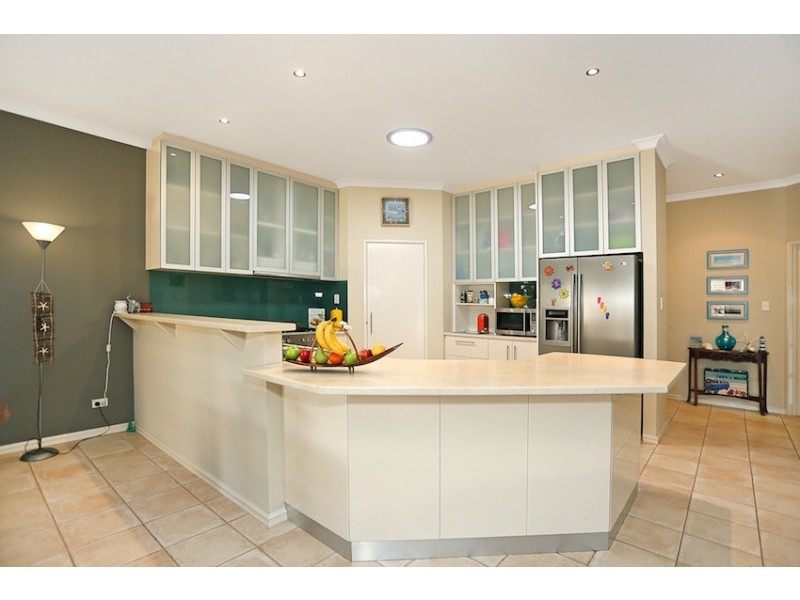 6 Podman Turn, Madora Bay WA 6210