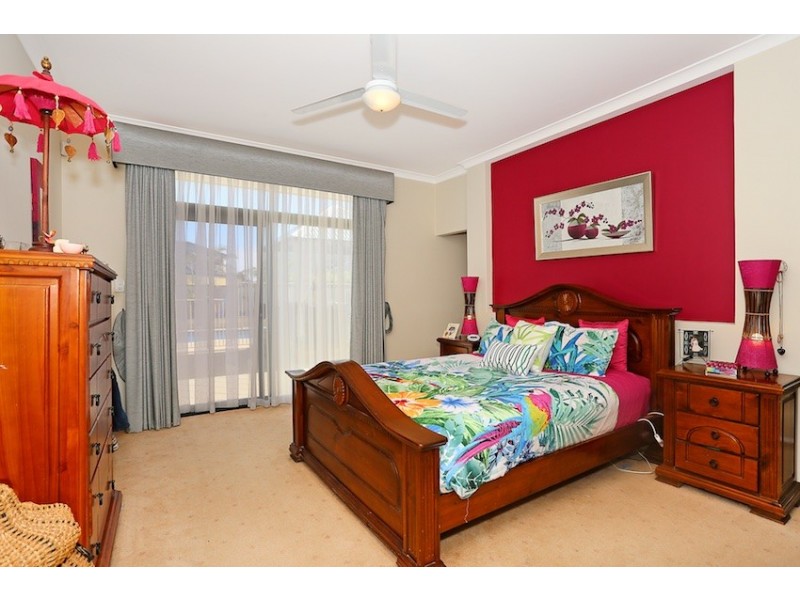 6 Podman Turn, Madora Bay WA 6210