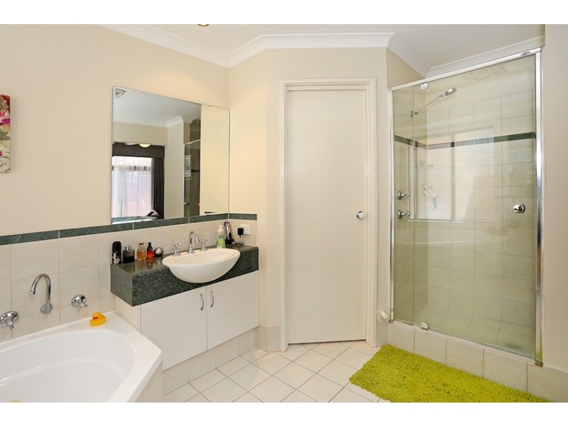 6 Podman Turn, Madora Bay WA 6210