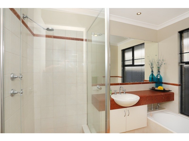 6 Podman Turn, Madora Bay WA 6210