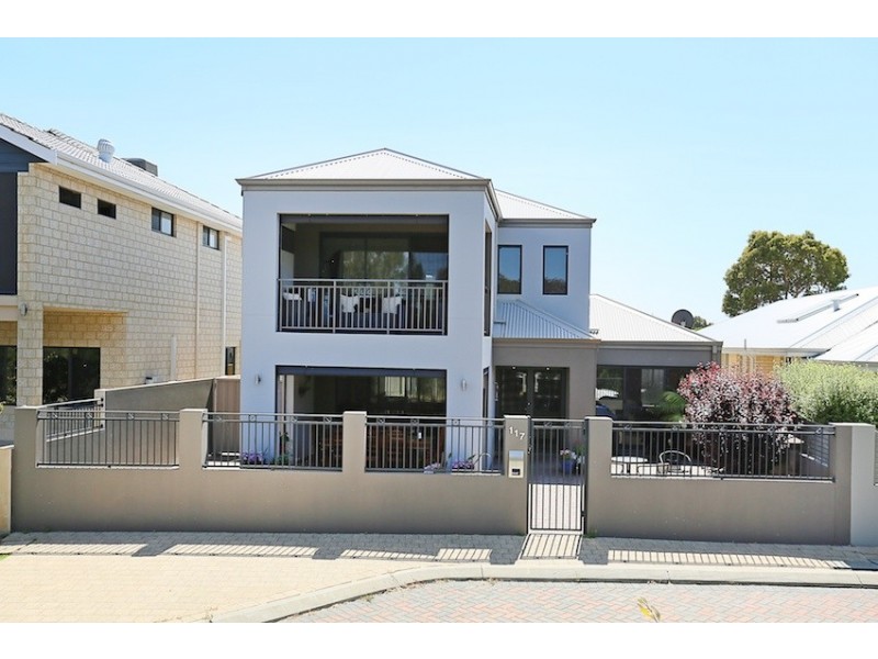 117 Darwin Terrace, Dudley Park WA 6210