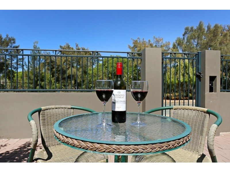 117 Darwin Terrace, Dudley Park WA 6210