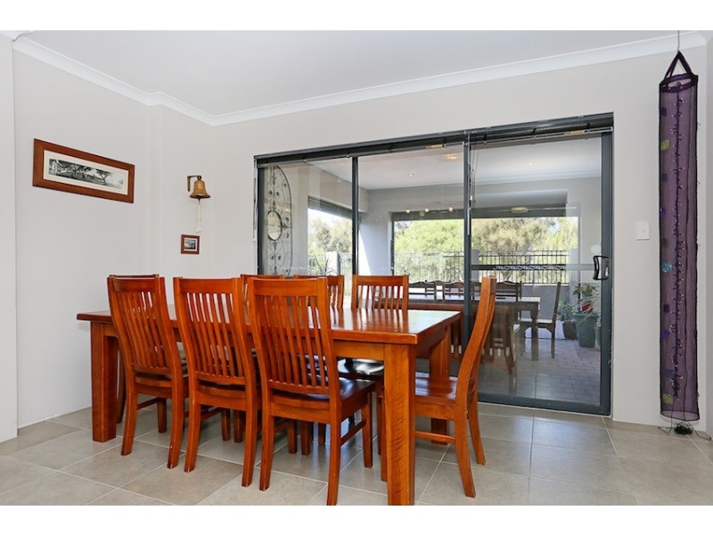 117 Darwin Terrace, Dudley Park WA 6210