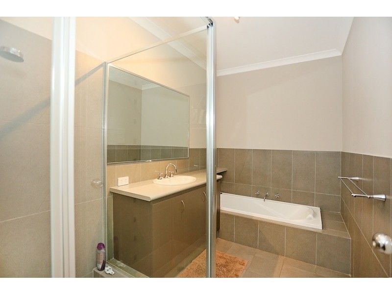 117 Darwin Terrace, Dudley Park WA 6210