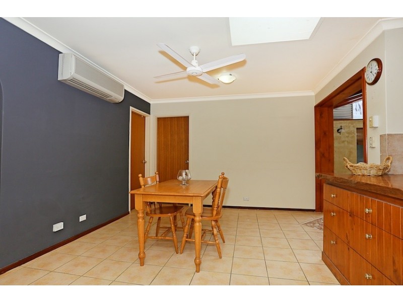 7 McMahon Court, Halls Head WA 6210