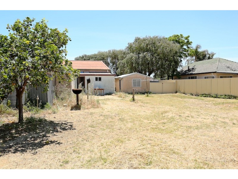 21 Morfitt Street, Mandurah WA 6210