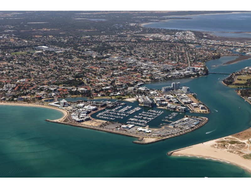 21 Morfitt Street, Mandurah WA 6210