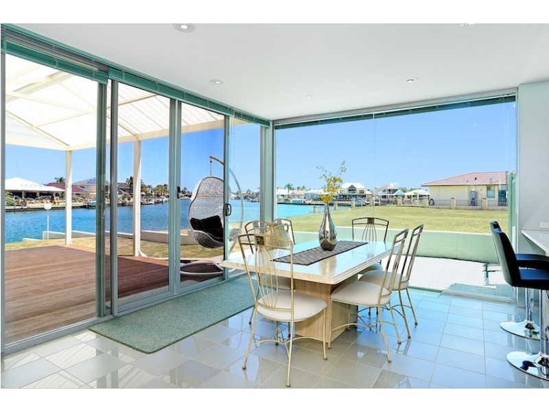 127 Leslie Street, Dudley Park WA 6210