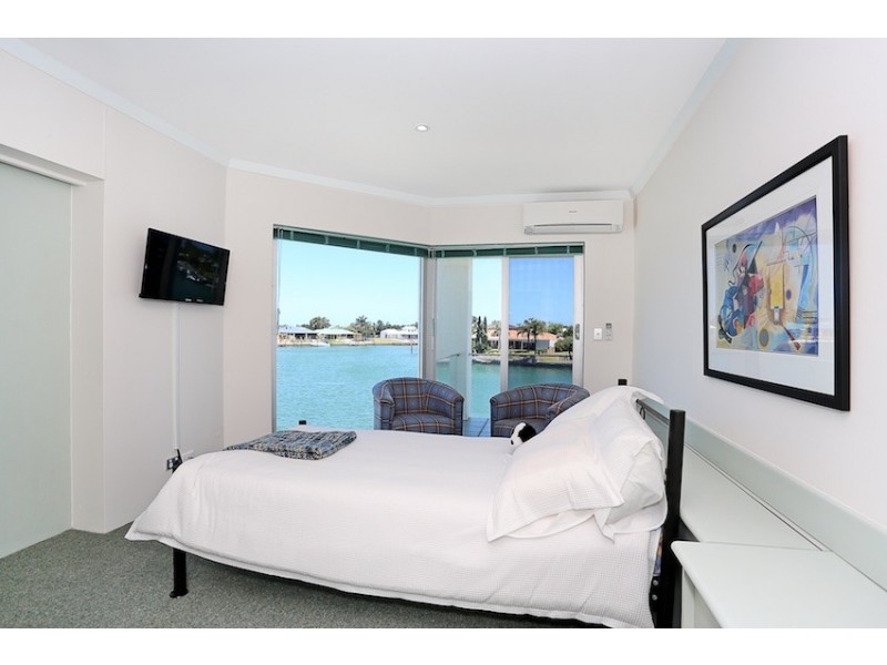 127 Leslie Street, Dudley Park WA 6210