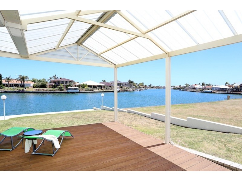 127 Leslie Street, Dudley Park WA 6210