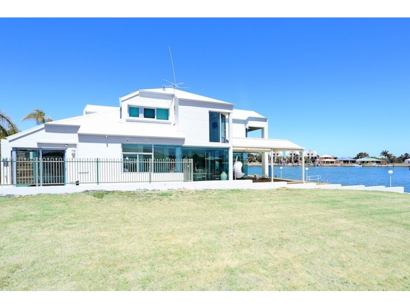 127 Leslie Street, Dudley Park WA 6210