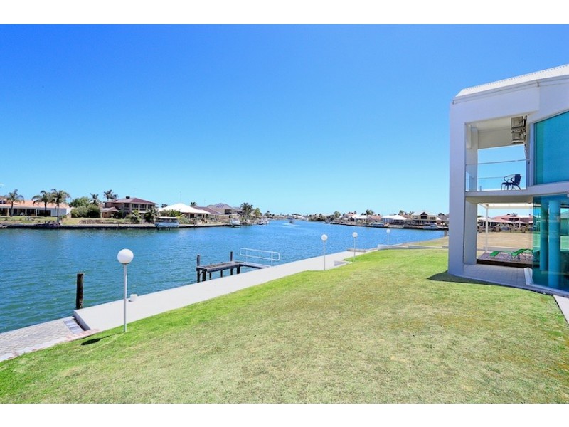 127 Leslie Street, Dudley Park WA 6210