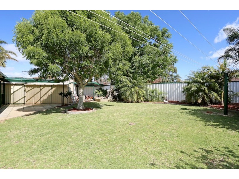 15 Gavarnie Way, Coodanup WA 6210