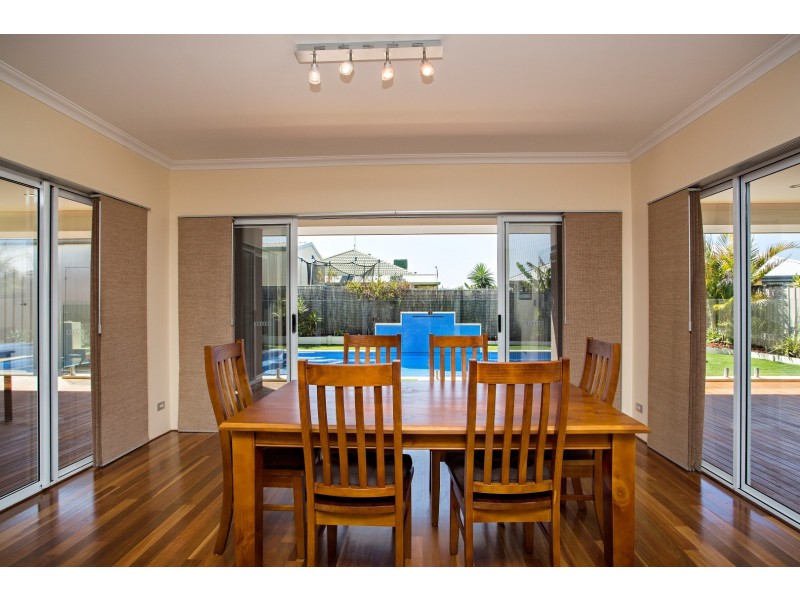 72 Newport Drive, Dudley Park WA 6210