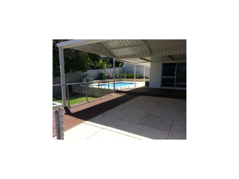 9 Bomaria Mews, Halls Head WA 6210