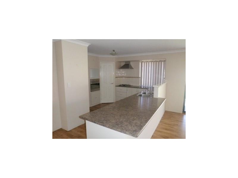 12 Bandicoot Way, Dawesville WA 6211