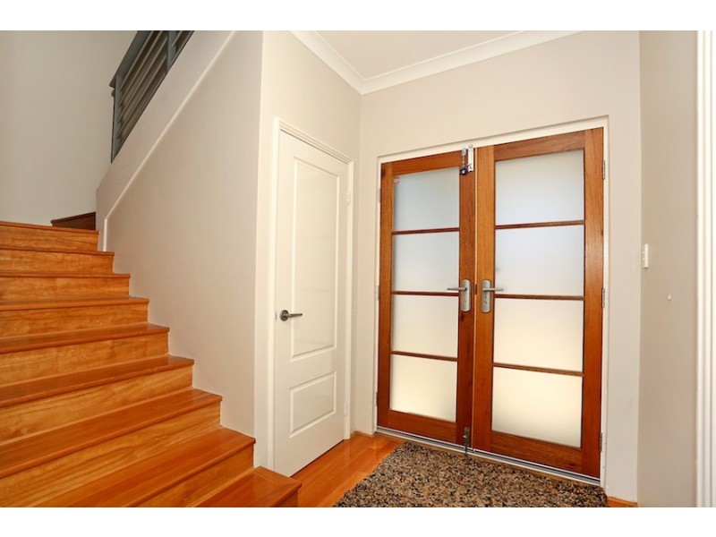 97 Challenger Road, Madora Bay WA 6210