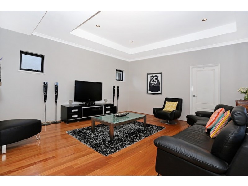 97 Challenger Road, Madora Bay WA 6210