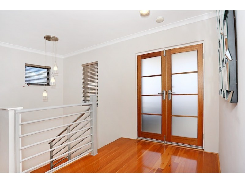 97 Challenger Road, Madora Bay WA 6210