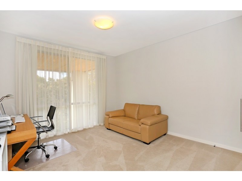 3 Whimbrel Crescent, Coodanup WA 6210