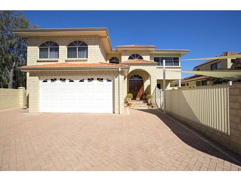 23 Magnetic Square, Halls Head WA 6210