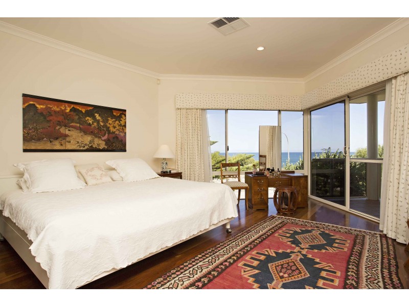 23 Magnetic Square, Halls Head WA 6210