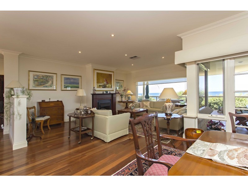 23 Magnetic Square, Halls Head WA 6210