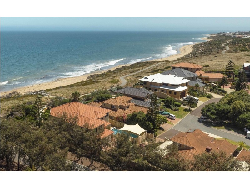 23 Magnetic Square, Halls Head WA 6210