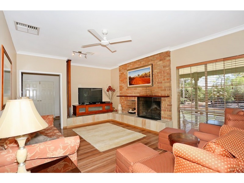 2 Silverton Crescent, Erskine WA 6210