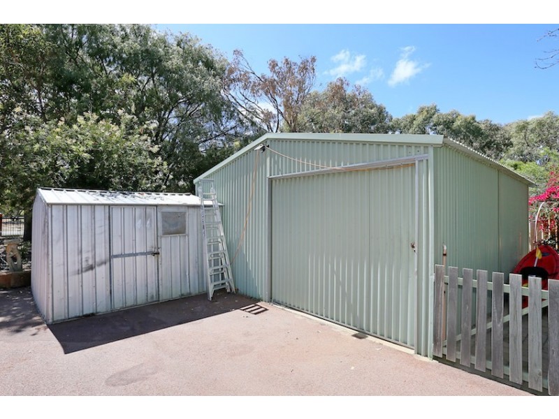 2 Silverton Crescent, Erskine WA 6210