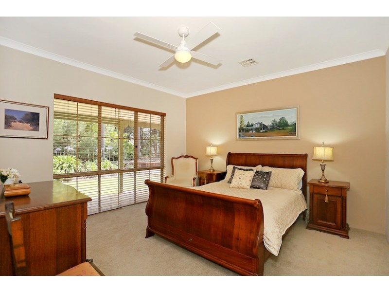2 Silverton Crescent, Erskine WA 6210