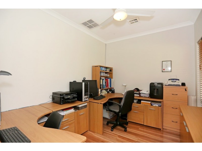 2 Silverton Crescent, Erskine WA 6210