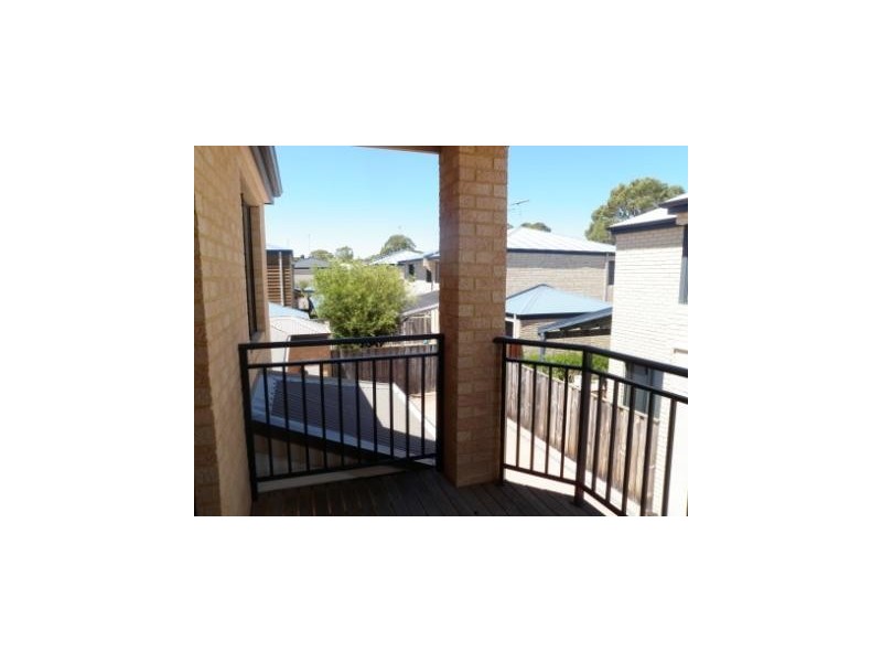 8/42 Shannon Lane, Silver Sands WA 6210