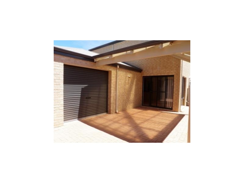 8/42 Shannon Lane, Silver Sands WA 6210